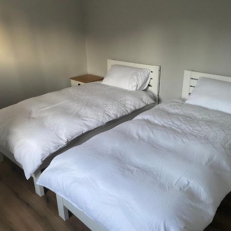 Corranny Killyfole Lakeside Lodges מראה חיצוני תמונה