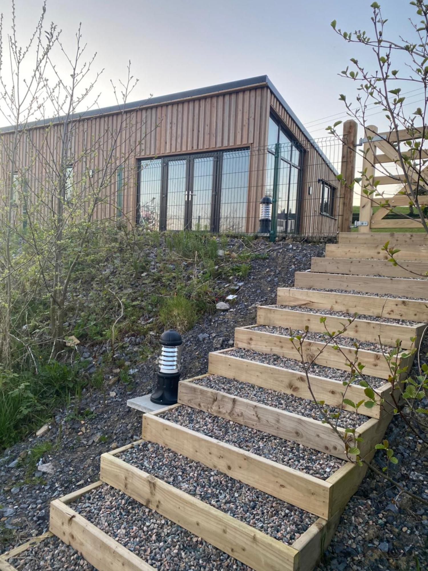 Corranny Killyfole Lakeside Lodges מראה חיצוני תמונה